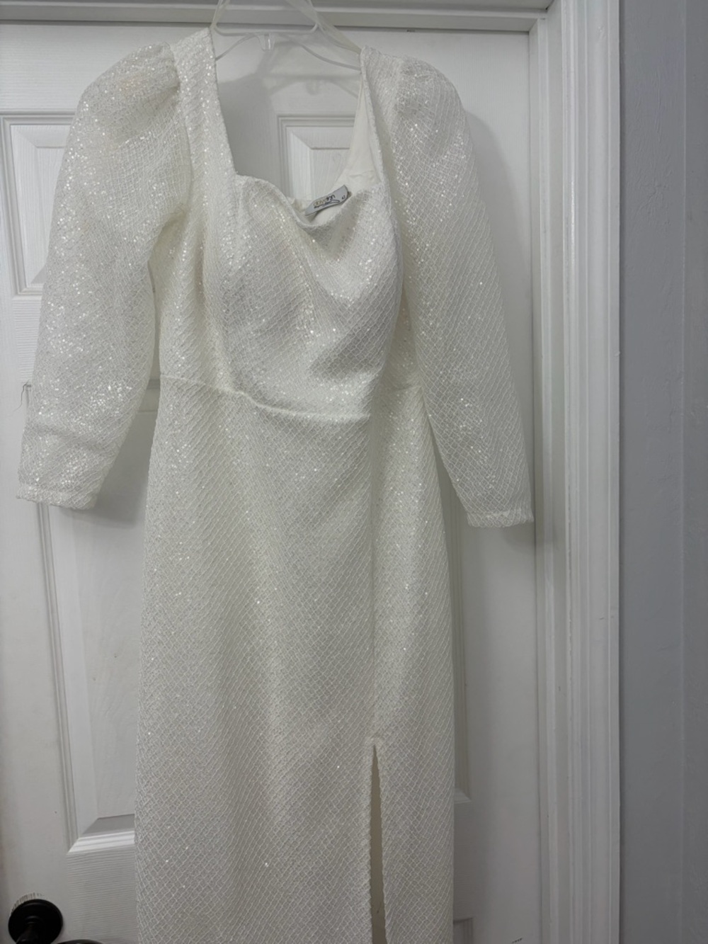 From turkey Elegant White Sequin Midi Dress with Puff Sleeves